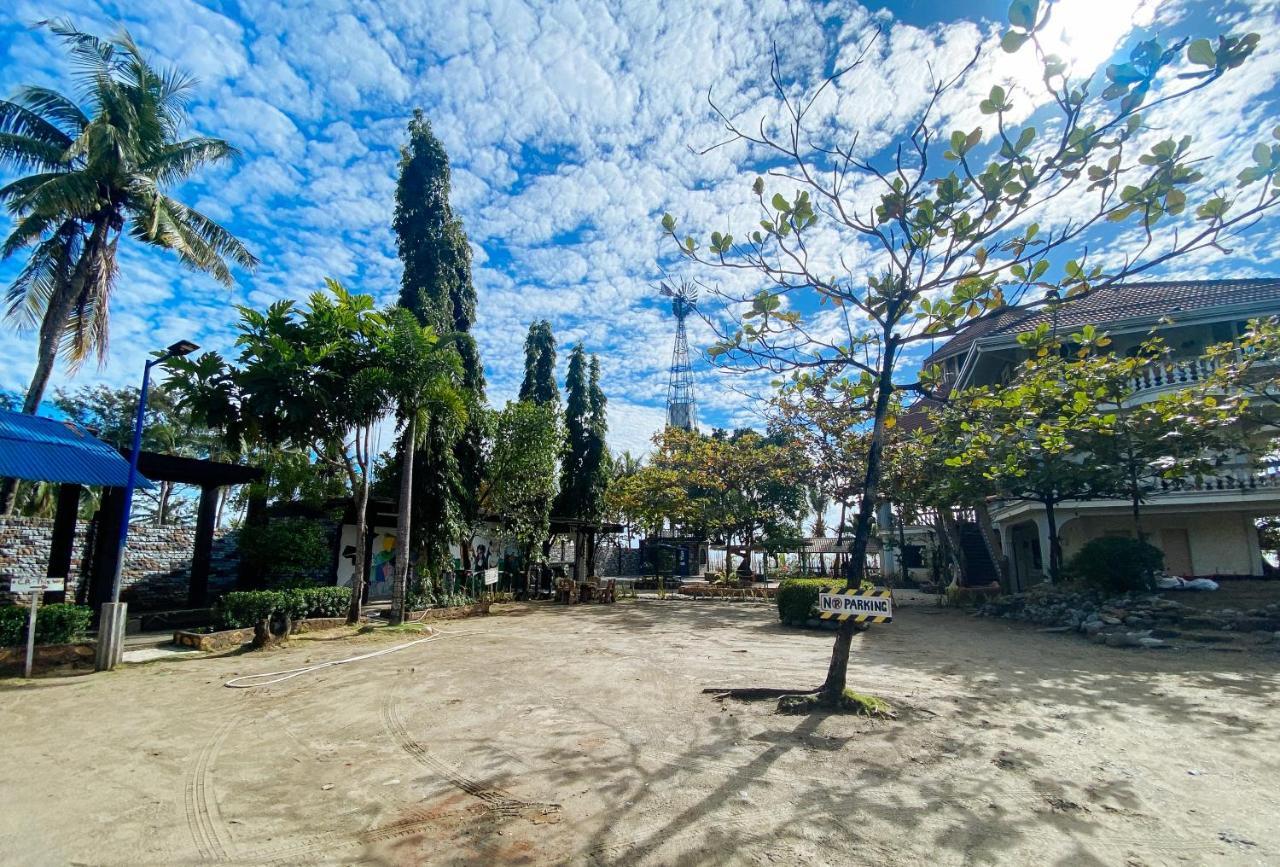 Santa Cruz  Reddoorz @ Seasun Beach Resort And Hotel Zambales المظهر الخارجي الصورة