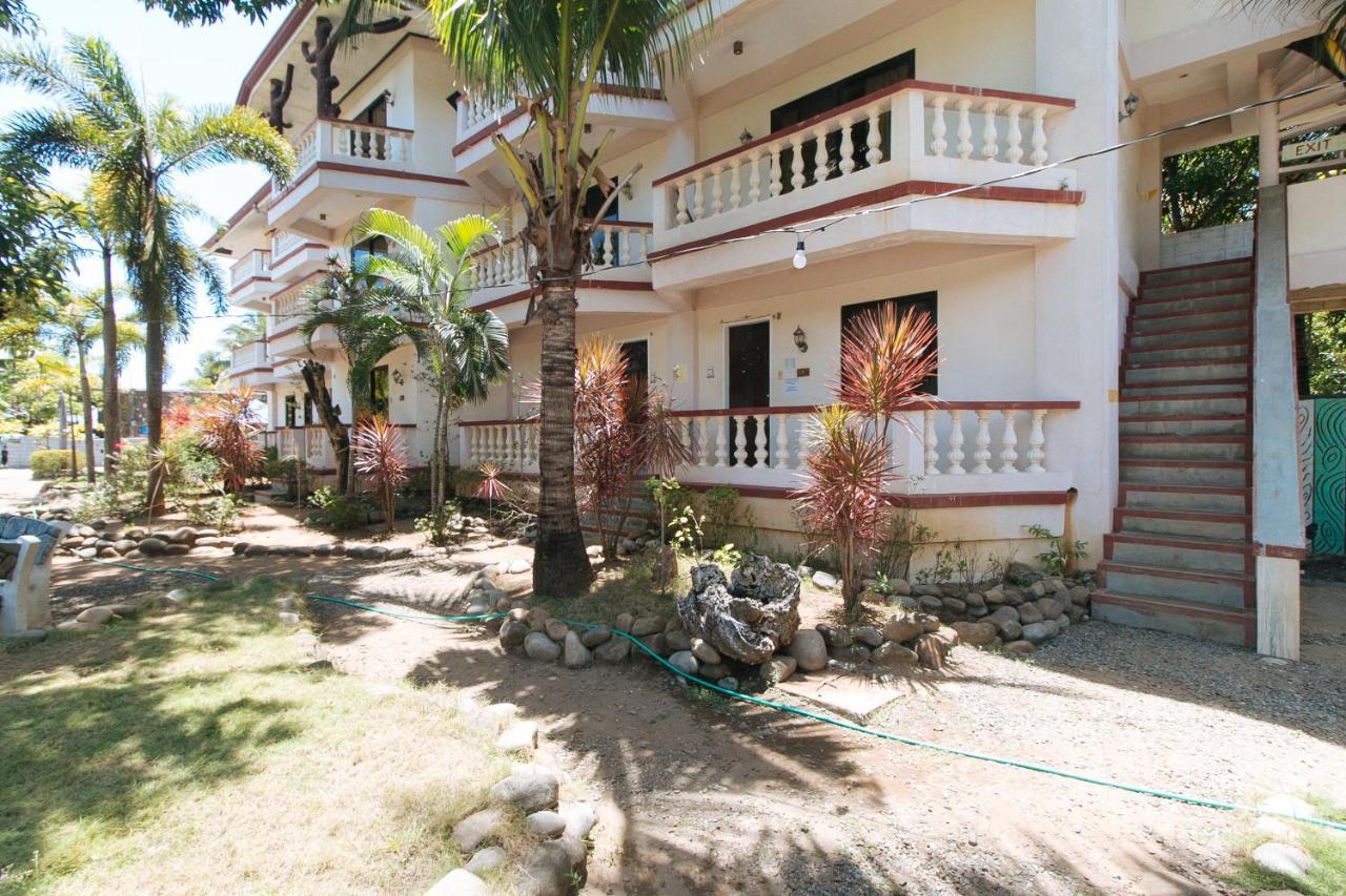 Santa Cruz  Reddoorz @ Seasun Beach Resort And Hotel Zambales المظهر الخارجي الصورة