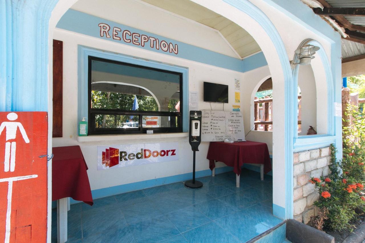 Santa Cruz  Reddoorz @ Seasun Beach Resort And Hotel Zambales المظهر الخارجي الصورة
